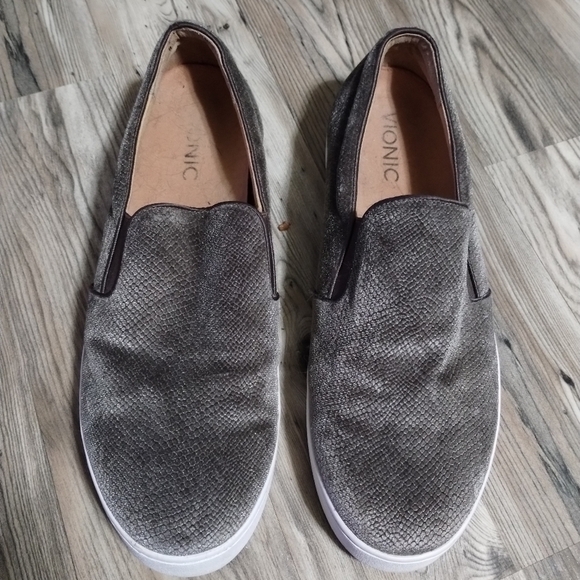 Vionic Women's Midi Holiday Tan Grey Lizard Velvet Size 8.5 - Picture 1 of 5